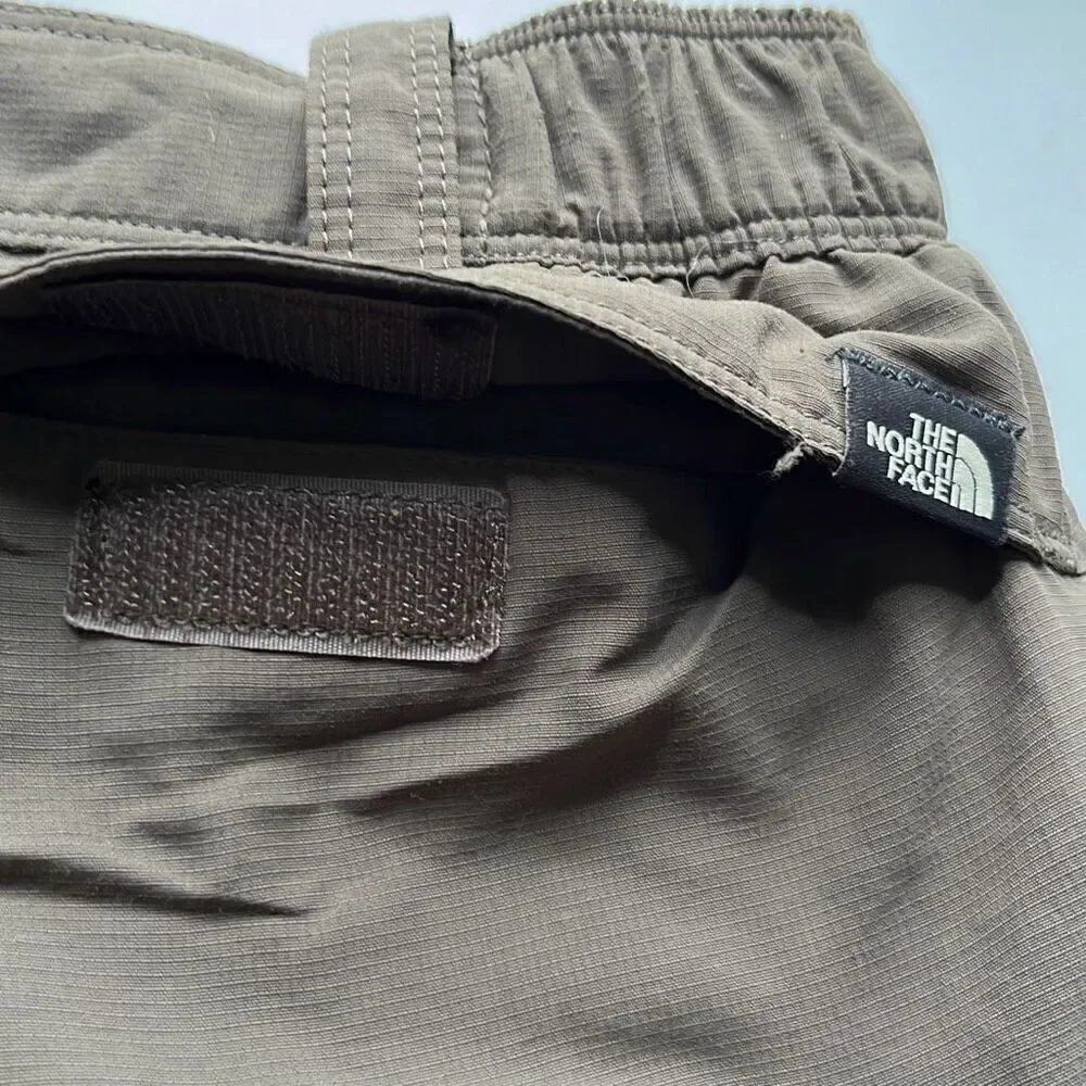 The North Face Nylon Cargo Shorts Men’s L 34x10